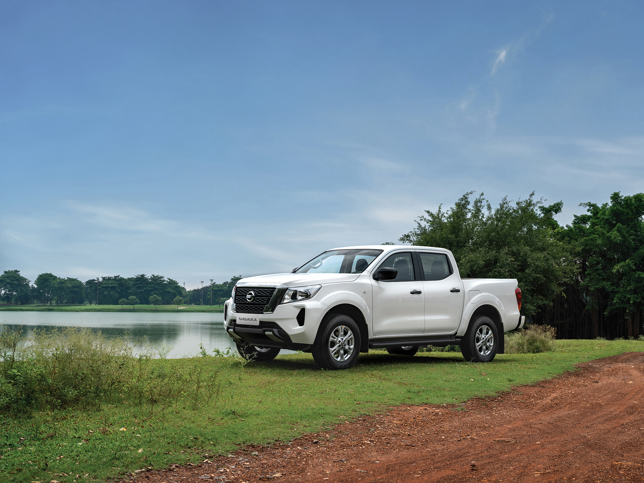 Thông số kỹ thuật xe Nissan Navara 2021: Nâng cấp có đáng đồng tiền?